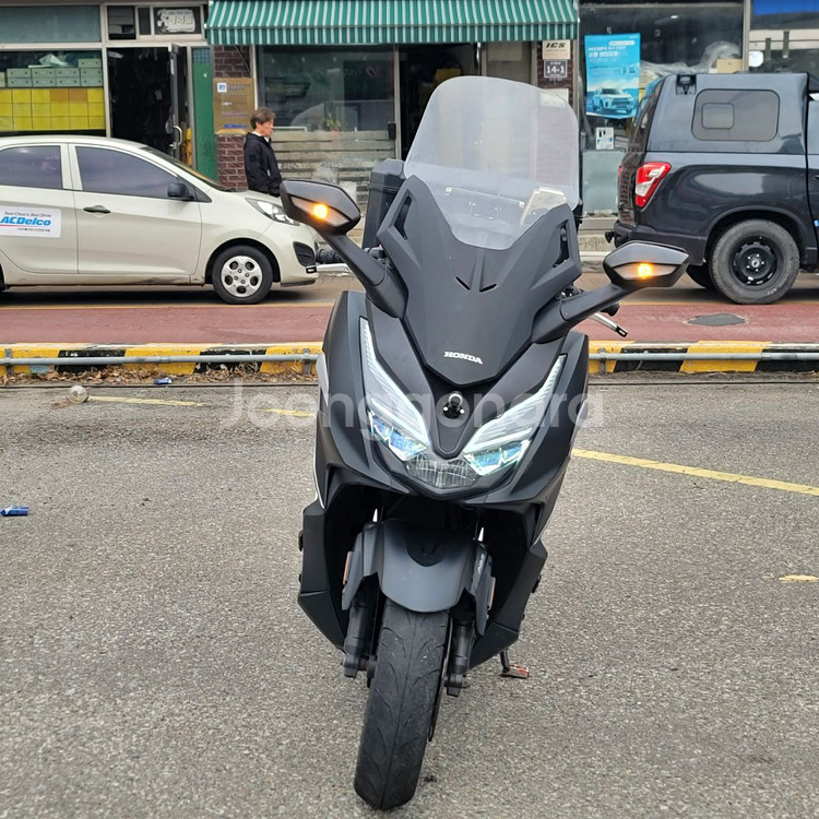 1_21년식 포르자350 5만km 배달셋팅 판매합니다--2