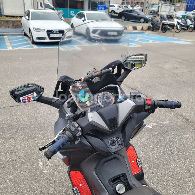 1_21년식 포르자350 5만km 배달셋팅 판매합니다--8