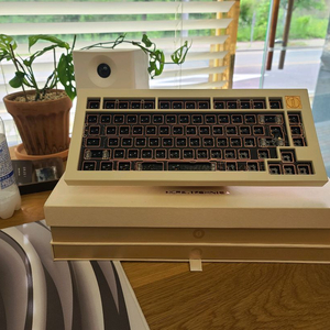 웍 원 werk technica one 기계식키보드