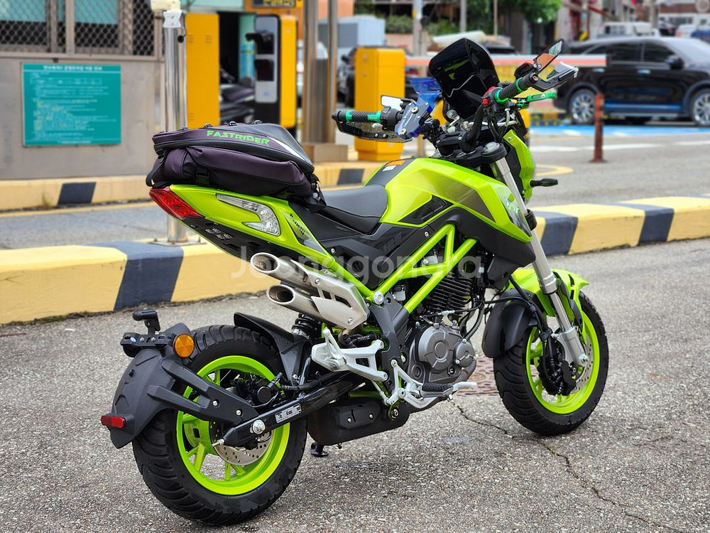 22년식/TNT125cc/6천킬로/컨디션세팅최상급매물팝--4