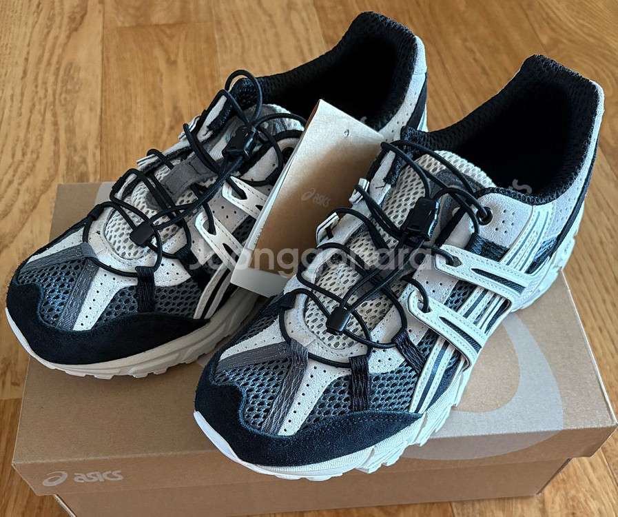 새상품) 아식스 젤 소노마 15-50 270--0