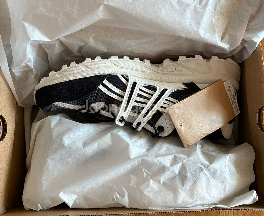 새상품) 아식스 젤 소노마 15-50 270--1