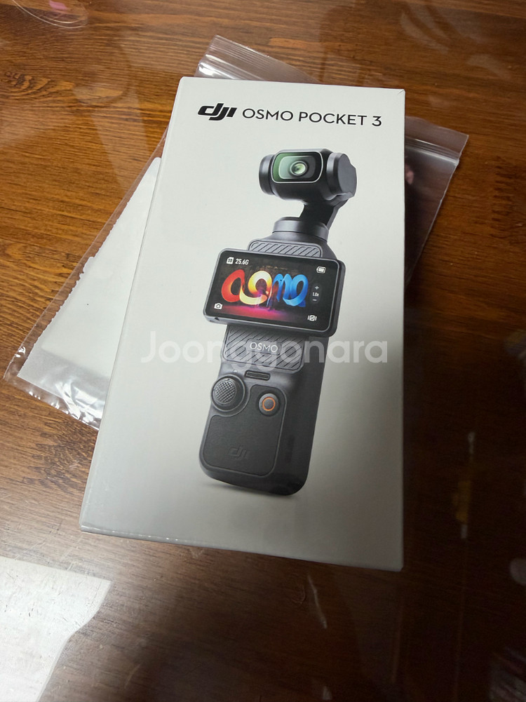 DJI 오즈모 포켓 3 미개봉 판매합니다.--0