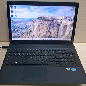 삼성노트북 15인치 NT270B