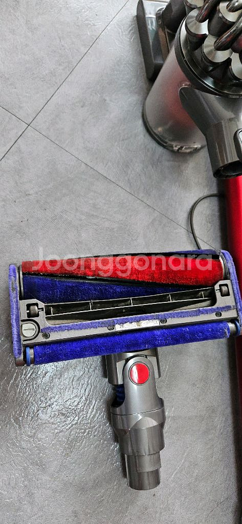 다이슨V6 청소기--2