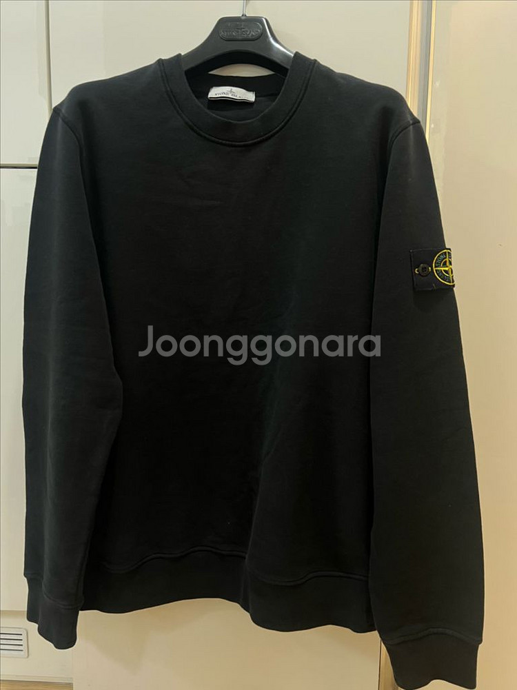 23fw 스톤아일랜드 맨투맨 xl--0
