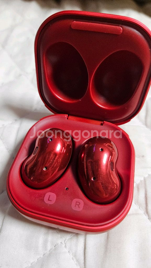 갤럭시 버즈 프로 블랙 거의 새제품--2