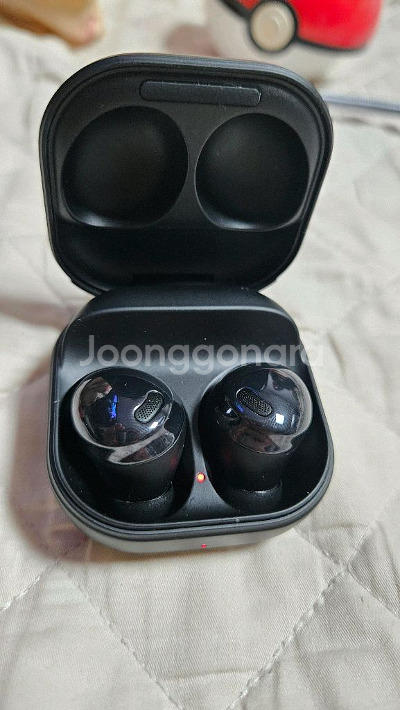 갤럭시 버즈 프로 블랙 거의 새제품--1