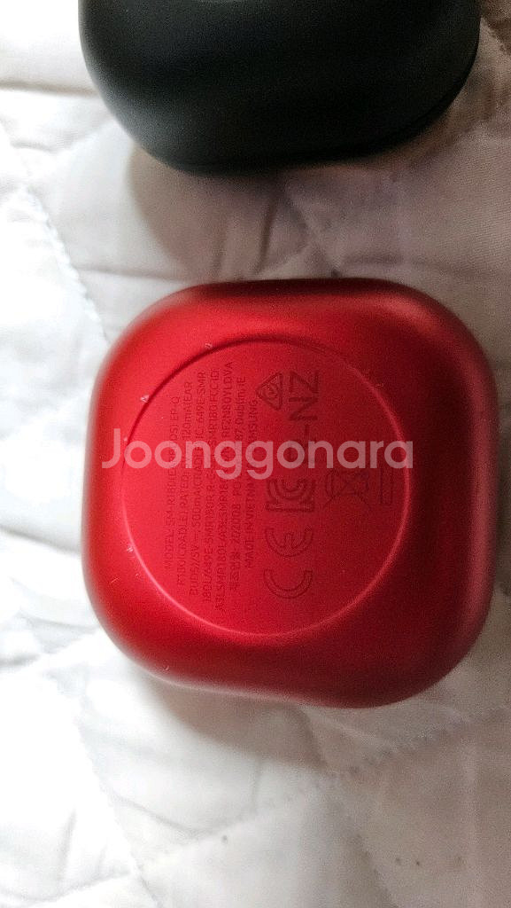 갤럭시 버즈 프로 블랙 거의 새제품--5