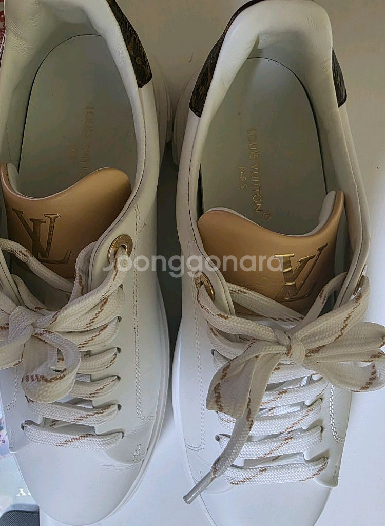 루이비통 타임아웃 스니커즈--2