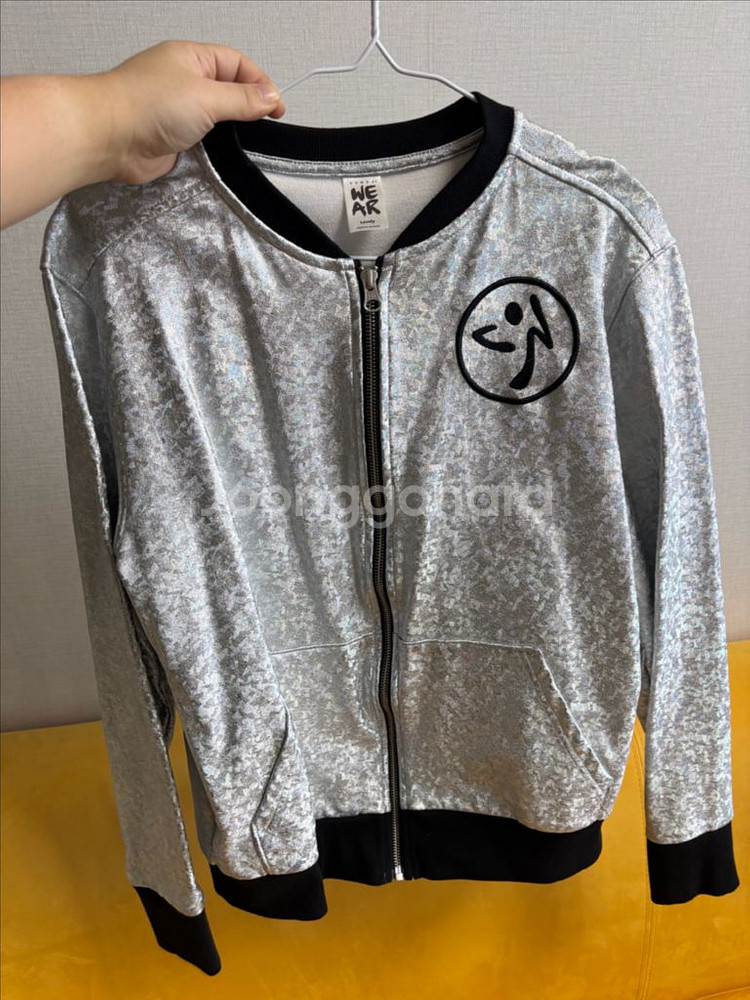 줌바 파티에 입고 가면 완전 짱인 반짝이 점퍼!--0