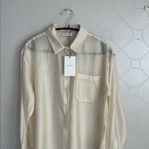 새상품) 모아니 쉬어 실크셔츠