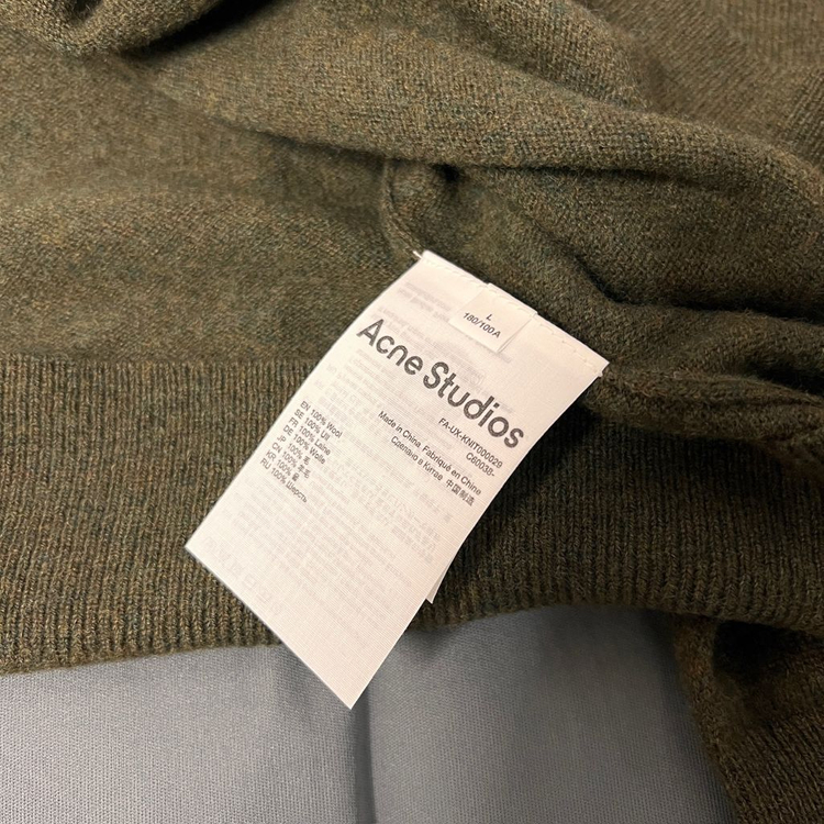 아크네스튜디오 이모지 페이스 울 가디건 카키 M, L 이미지