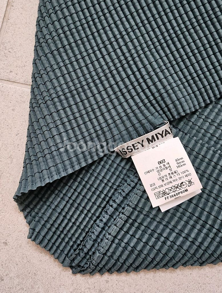 이세이미야케 울리 반팔 블루그린 3--2