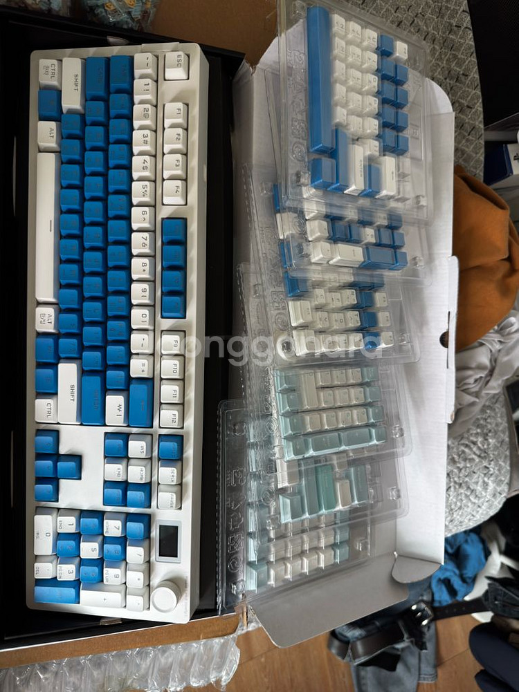 다얼유 A104 PRO 8K 유선+키캡+축두가지--0