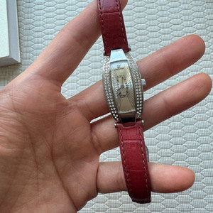 스와로브스키 시계