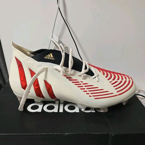 아디다스 프레데터 엣지.1 FG 축구화 250mm