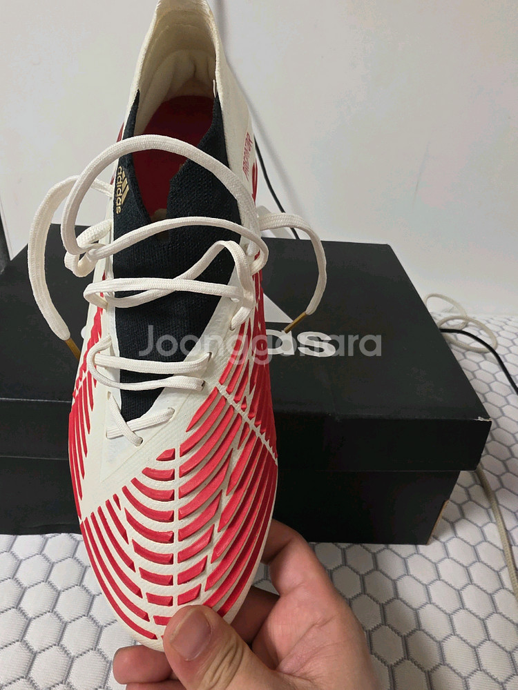 아디다스 프레데터 엣지.1 FG 축구화 250mm--2