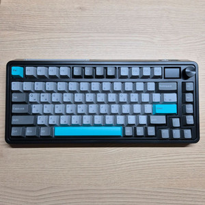 CMK75 유무선 LCD 핫스왑 풀윤활 키보드(우뚜게황
