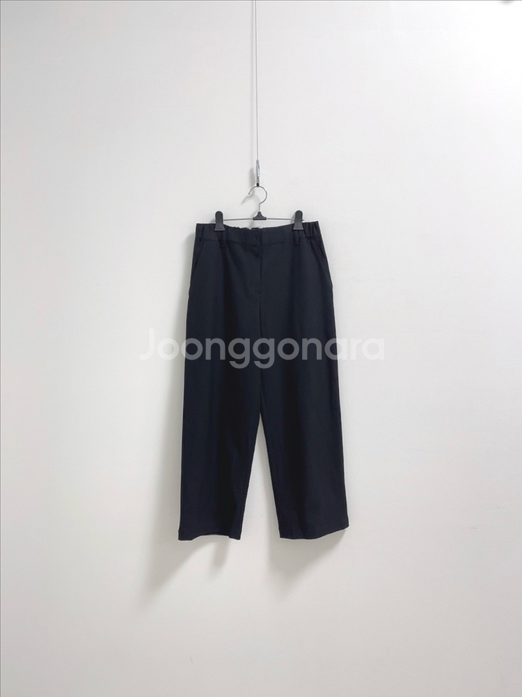 BCBG 블랙 뒷밴딩 소푸 팬츠--3