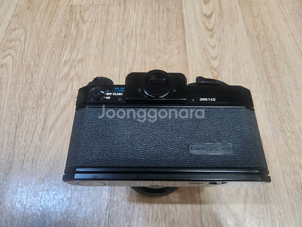 캐논 F-1바디및 55mm F1.2 렌즈 판매합니다--5