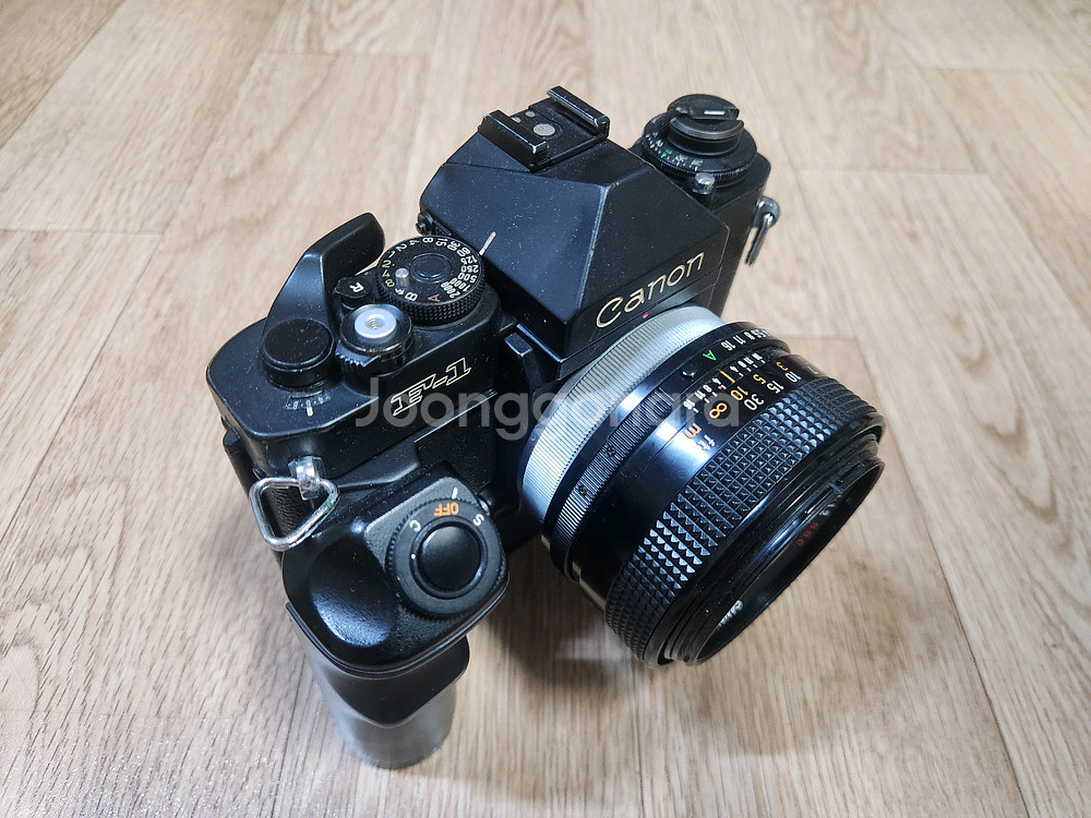 캐논 뉴 F-1바디및 55mm F1.2 렌즈 + 모터드--4