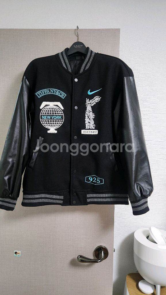 나이키x티파니 콜라보 바시티 자켓 M--0