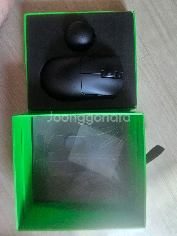 레이저 데스에더 v4 pro--1