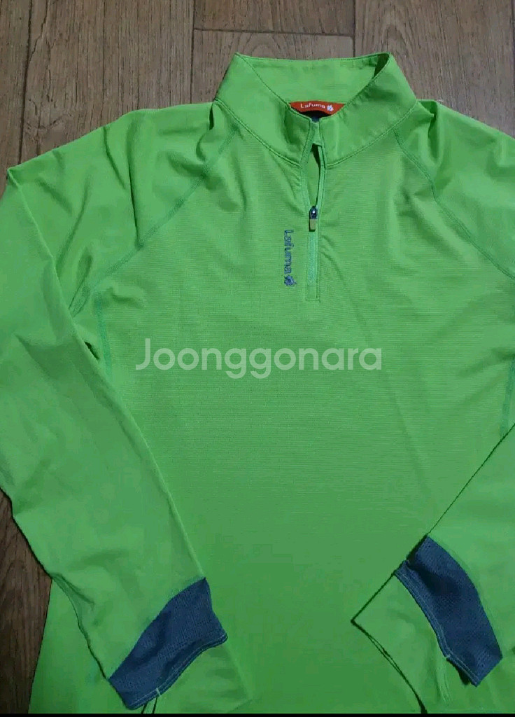 라푸마 아웃도어 반집업 90 사이즈입니다--3