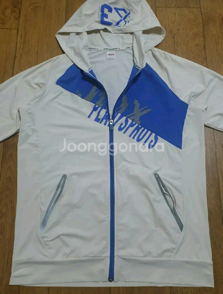 JDX 골프 후드집업 105 사이즈입니다--0