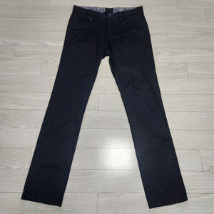 (32)프라다 남성 블랙 면바지