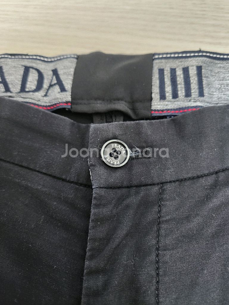 (32)프라다 남성 블랙 면바지--2