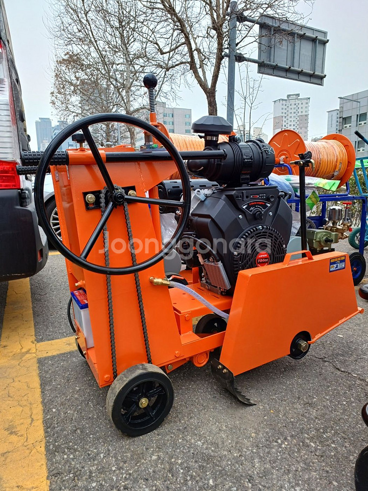 새상품 도로캇타기 판매 임대--3