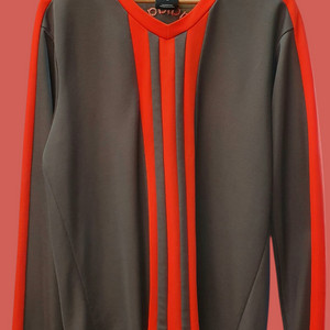 아디다스 긴팔 티셔츠 110