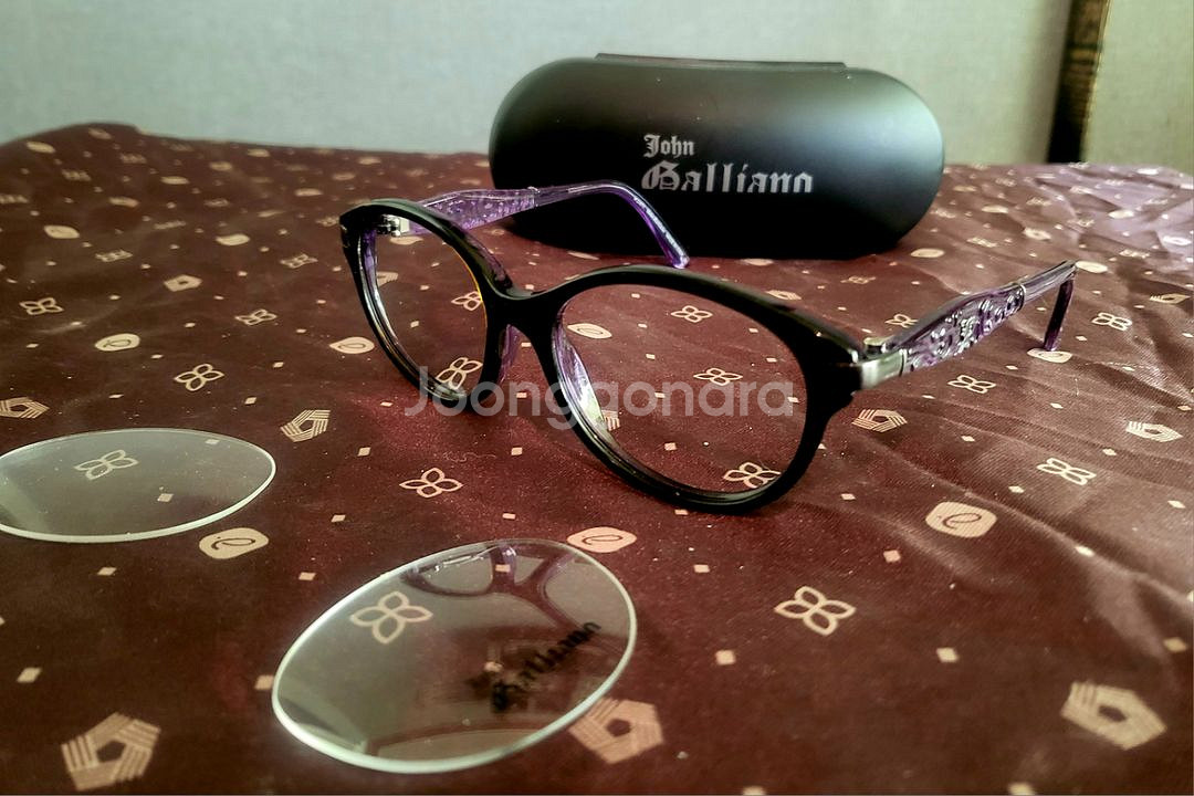 [미사용 새상품] 존 갈리아노 안경테--4
