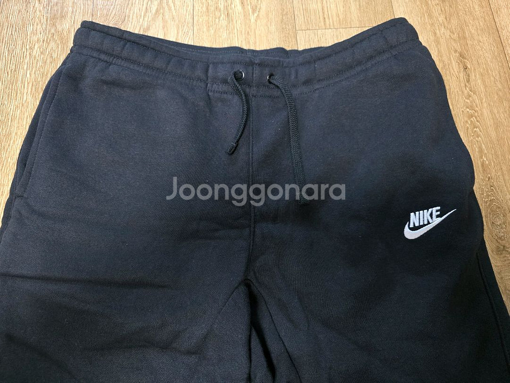 나이키 플리스 조거팬츠 블랙 M사이즈 팝니다--1