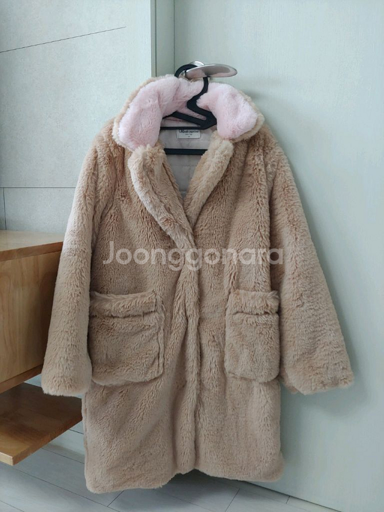 여아 모다까리나 롱 퍼코트 140사이즈(택포)--0