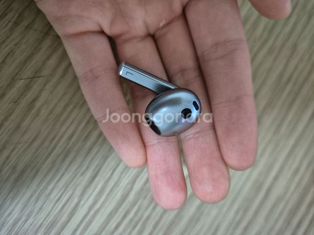 버즈3 왼쪽 유닛--1