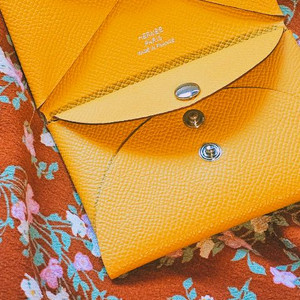 에르메스 칼비 듀오 지갑 jaune mango 카라멜