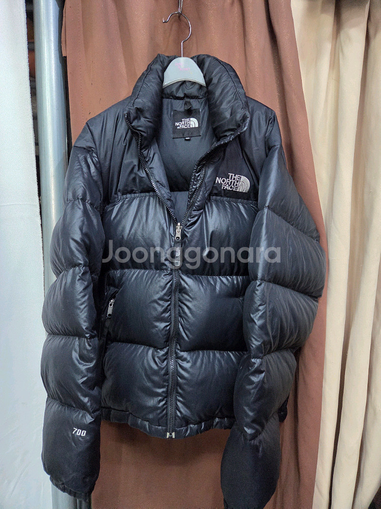 노스페이스 거위털패딩 눕시700. 95--0