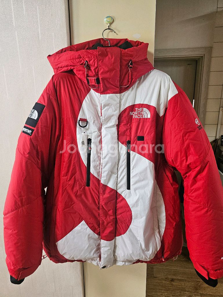 슈프림 노스페이스 S로고 히말라야 레드--0