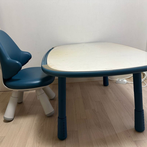 일룸 팅클팝 책상 1200 + 윙키즈의자
