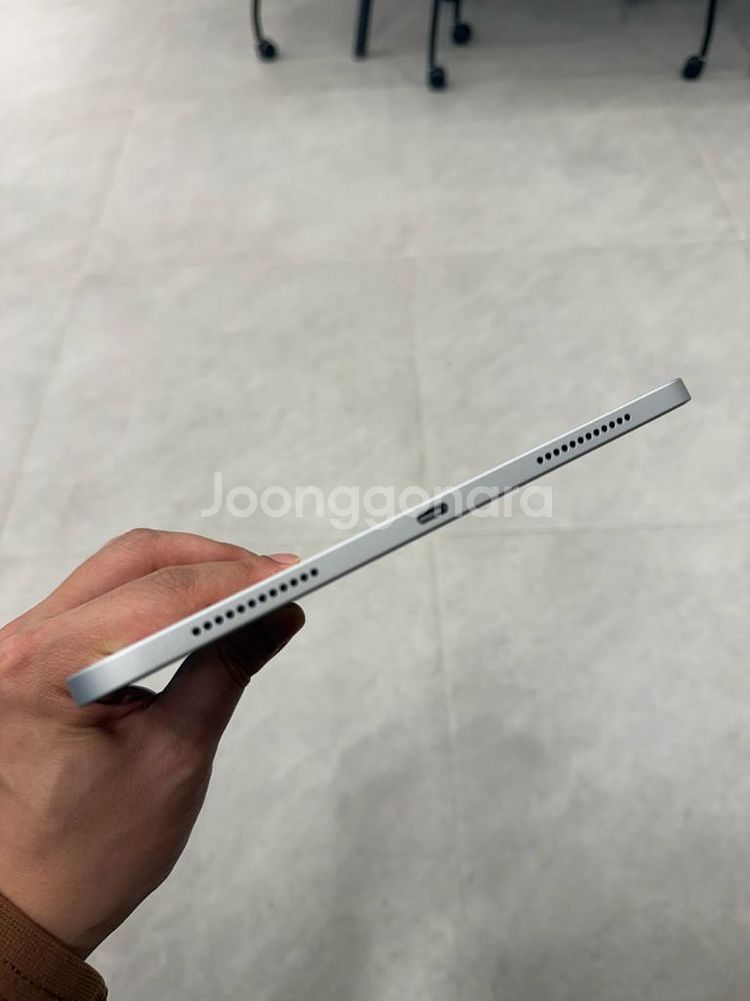 아이패드 10세대 64기가 실버 wifi ss급--2