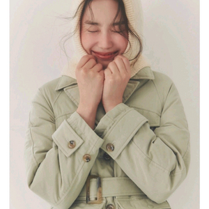 마리끌레르 트렌치 벨티드 덕다운 55