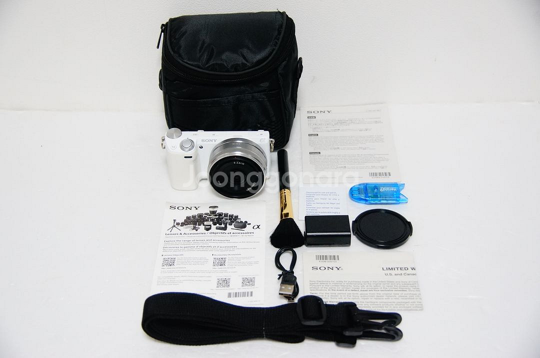 [소니] NEX-5T 화이트 5,752컷 팝니다.--0