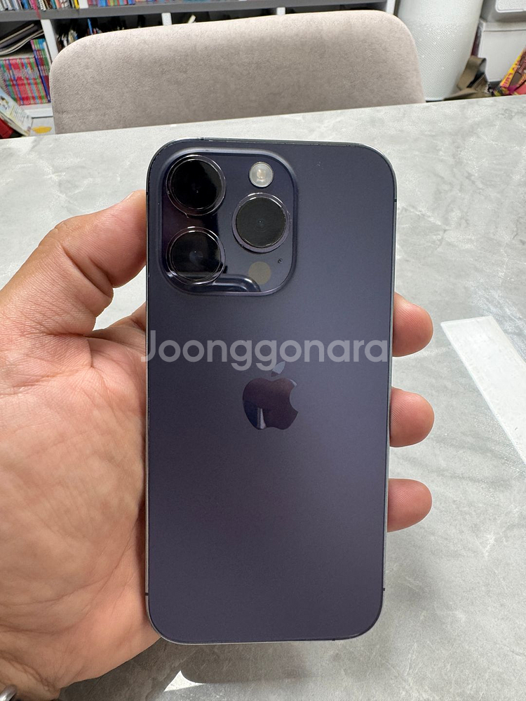 아이폰 14프로 512GB 미국판 입니다.--3