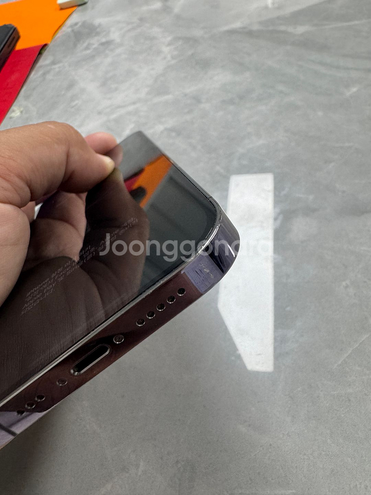 아이폰 14프로 512GB 미국판 입니다.--8