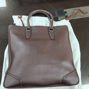 닥스 천연소가죽 토트백 브라운 미사용 팝니다.