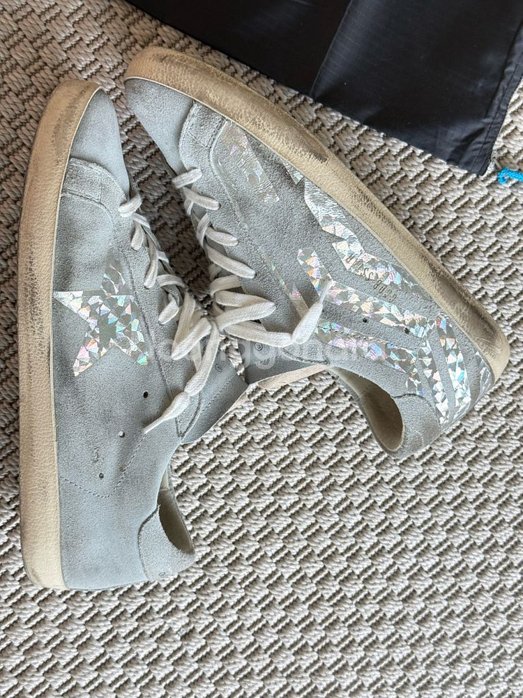 골든구스 슈퍼스타 팝니다--2