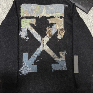 오프화이트 에로우 모헤어니트